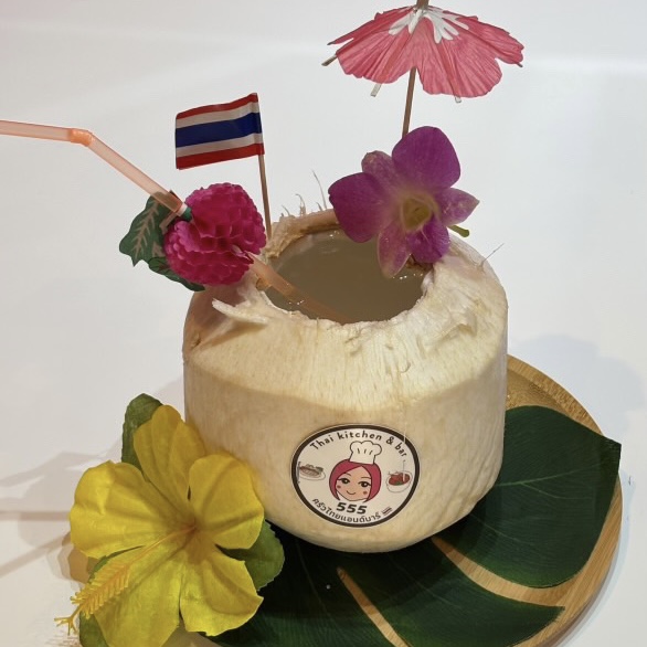 Thai kitchen & bar 555
