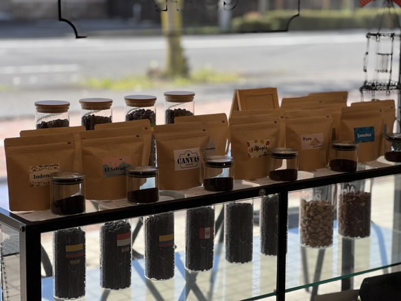 CANVAS COFFEE