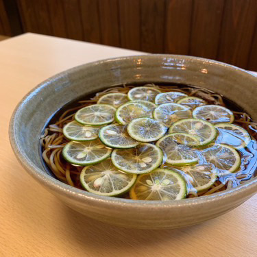 胡々