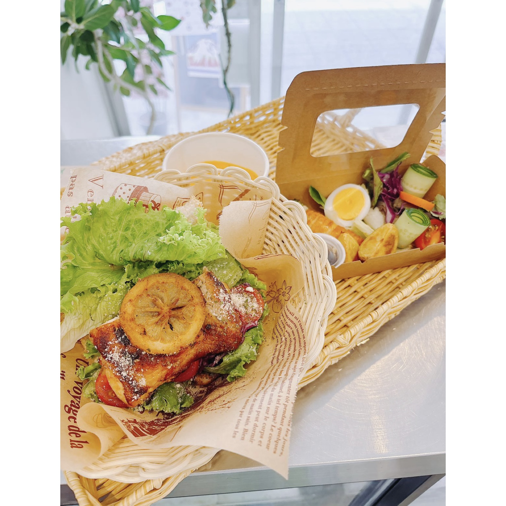 RH cafe 21