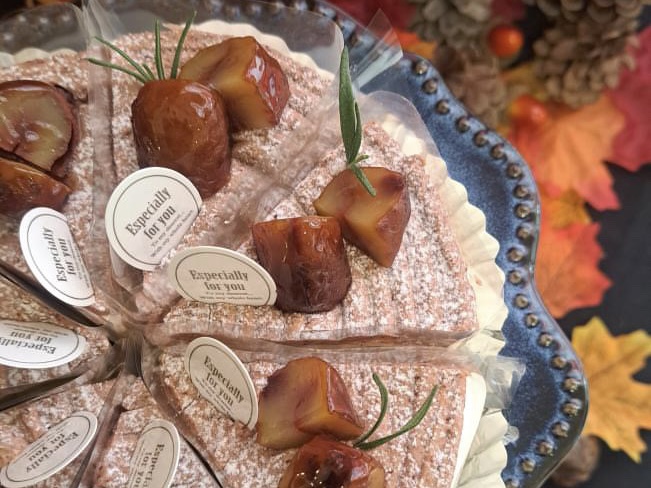 ちいさなケーキ屋さんR&M